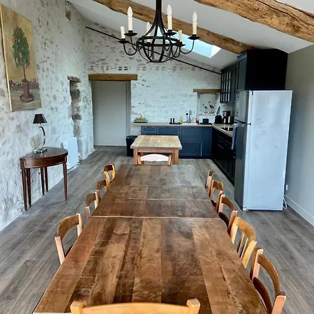 Proche Puy Dufou - Les Buardieres Saint-Pierre-des-Echaubrognes Extérieur photo